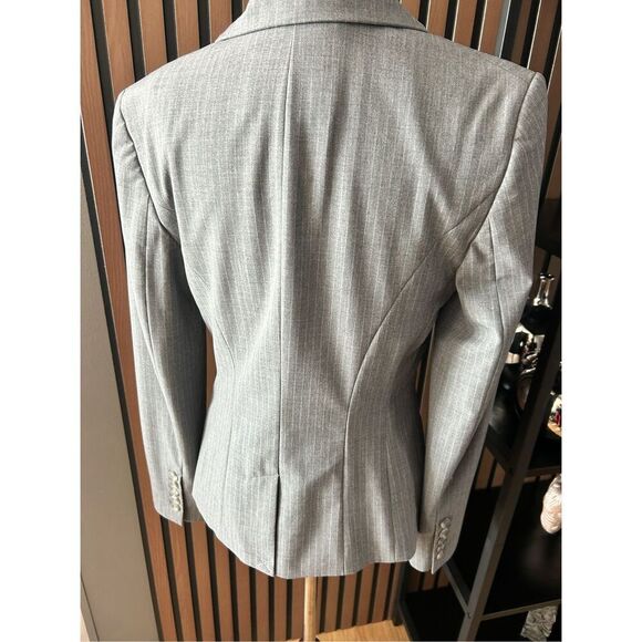 The limited gray and pink striped blazer work attire office wear size 4 - Picture 4 of 9